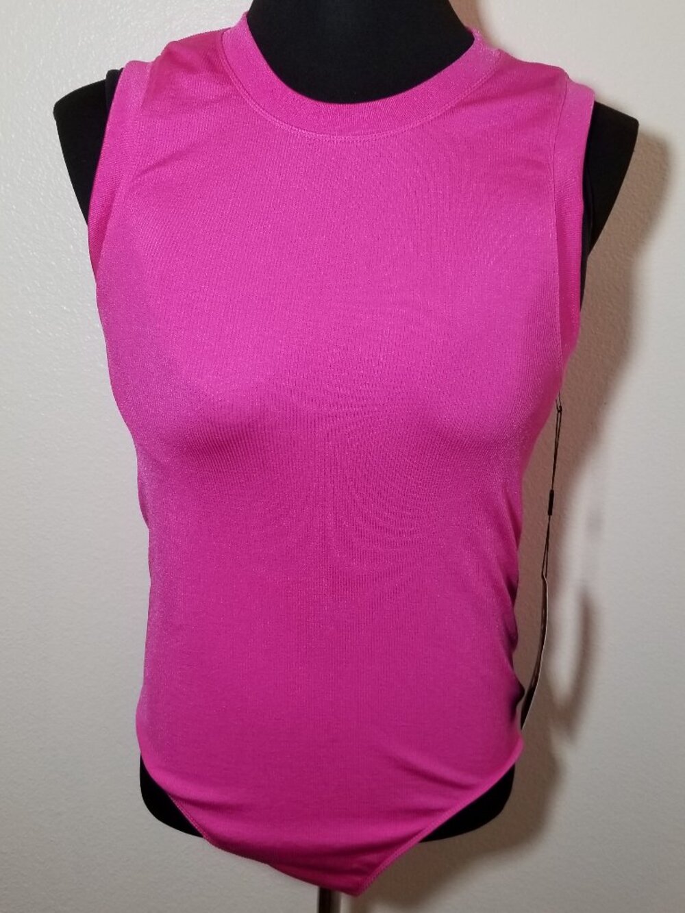 Express Womens Plus Size 2x/3XL Seamless Bodysuit Pink Sleeveless City Club NWT
